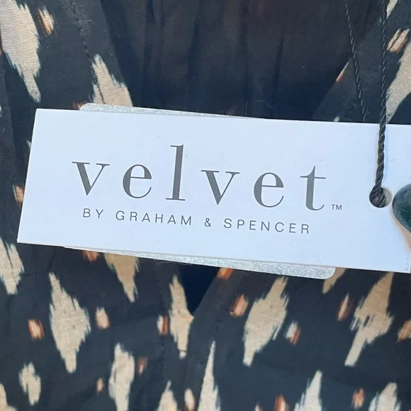 Velvet Graham & Spencer Harmony Nightfall V-Neck Top Women’s Medium NEW W/ TAGS - Picture 7 of 13